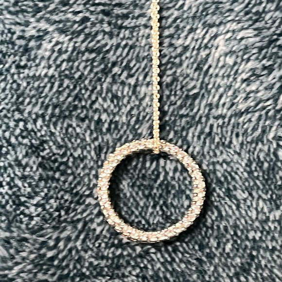 Loop CZ pendant and chain. Sterling Silver - Picture 2 of 5